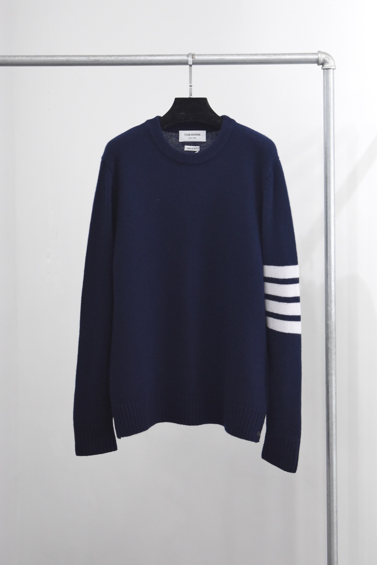  [THOM BROWNE] 톰브라운 4-바 울 니트 스웨터 (4 COLOR)