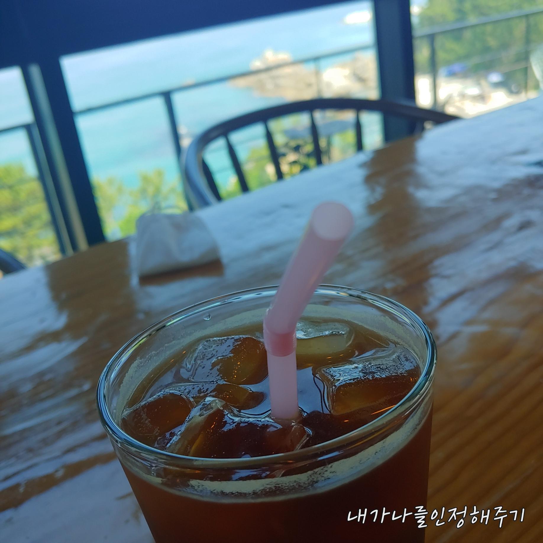  더운 하루의 시작 그리고 주식 걱정