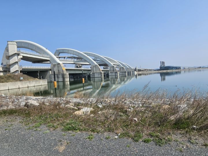 교차로여행 이미지