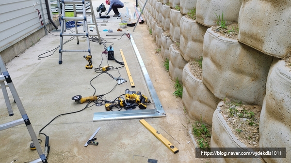 탕정리 전원주택 조립식 창고 건립 "천안 샷시 공사" 천안아산시 8