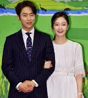  전소민 윤현민 열애 부정했다 번복한 이유