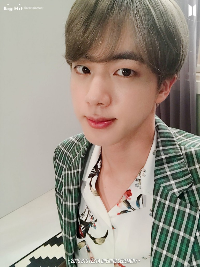 2021년 기부의 행렬 방탄소년단 진 그리고 사이먼 도미닉 셀럽들의 선한 영향력 과시~!!