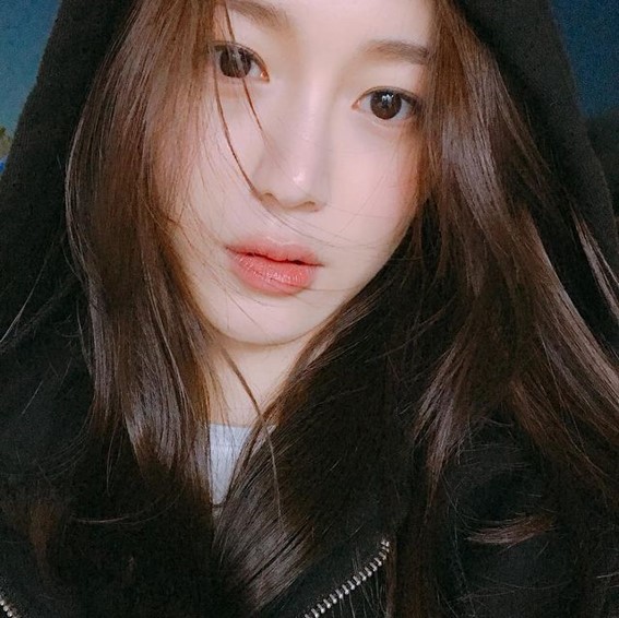  이승기 이다인 결혼 사내이사 등기, 견미리 딸 이유비 동생, 본명 이주희 인스타그램 주소 xx__dain