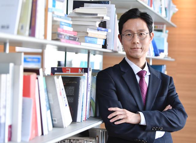 법정 이미지