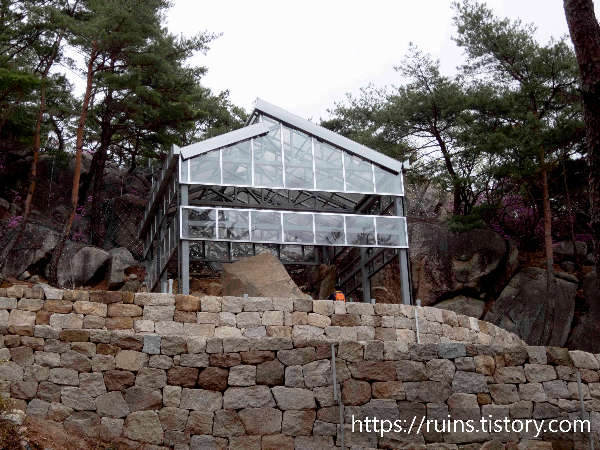경주 남산 열암곡 마애불 전경