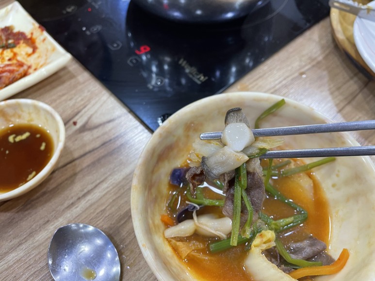 두울샤브칼국수 이미지