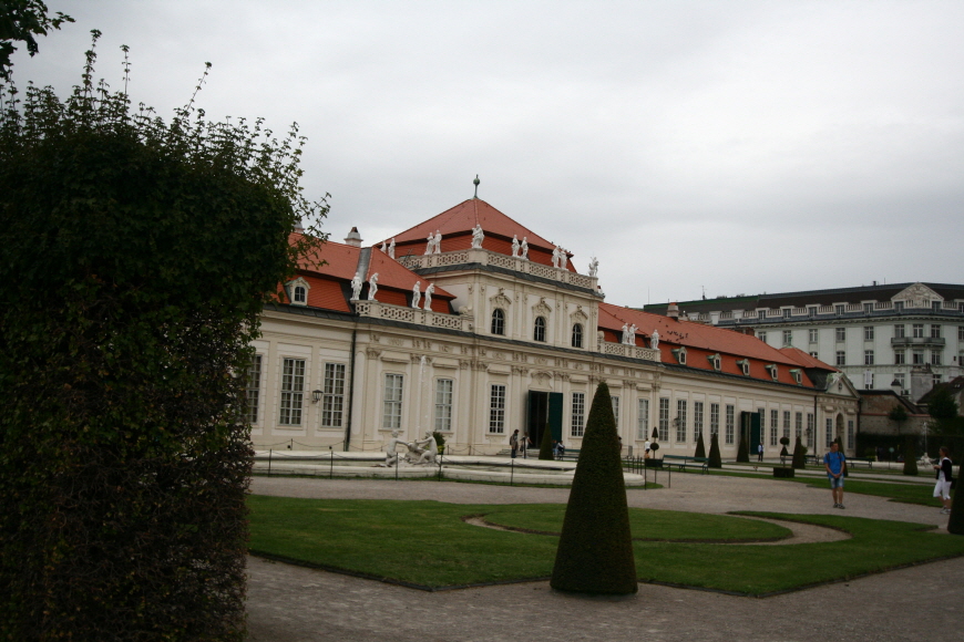 벨베데레-Lower-Palace