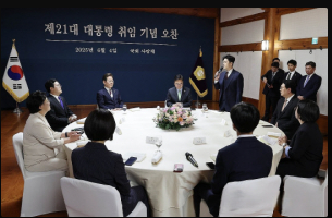 황인권 경호처장 프로필 관련 대통령실 이미지