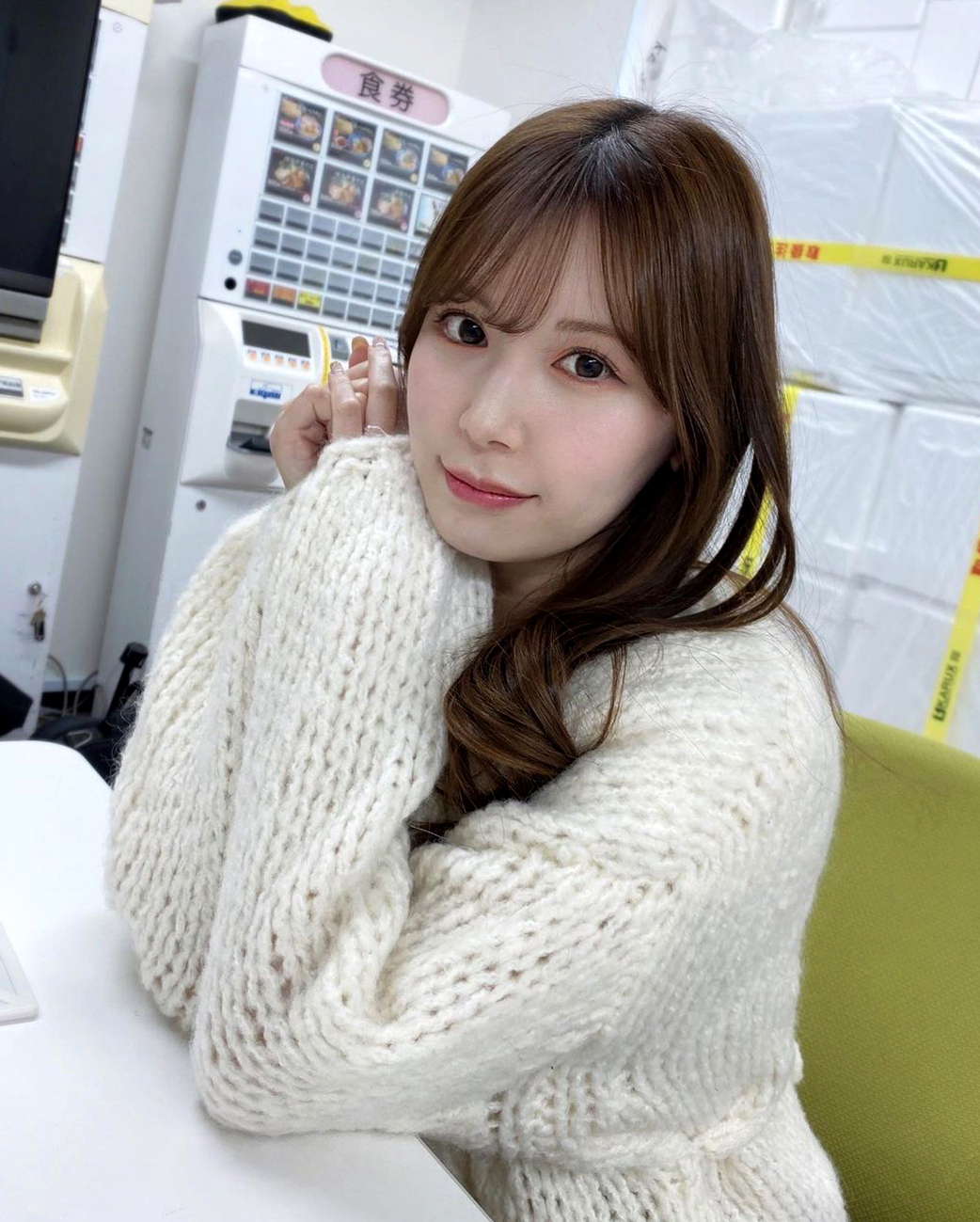 아카리_츠무기_Tsumugi_Akar_明里つむぎ