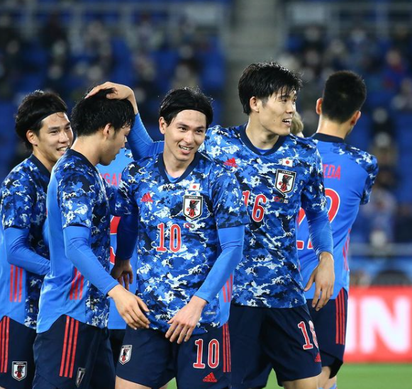 일본 오만 축구중계 카타르월드컵 아시아 예선