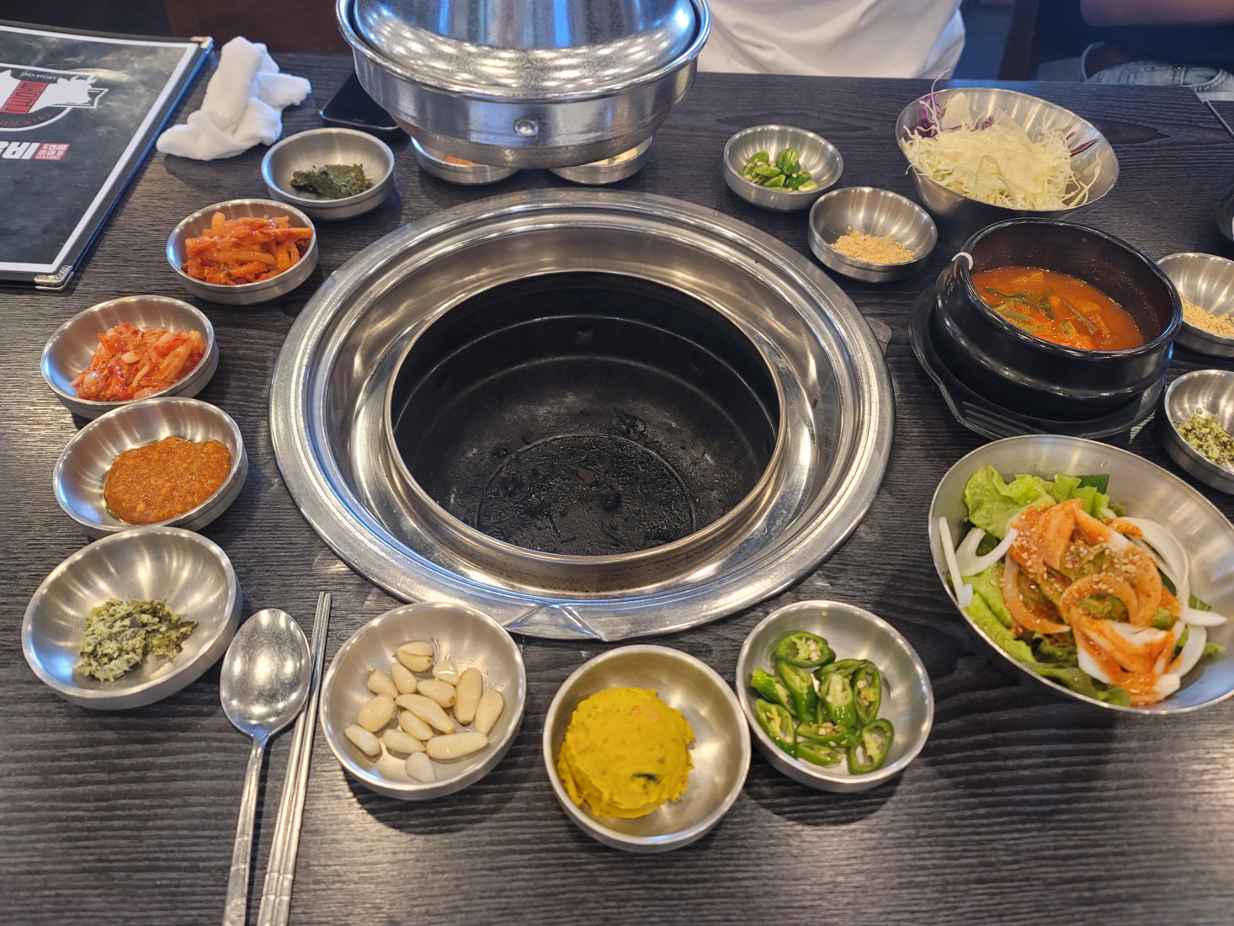 통큰 갈비 기본 반찬
