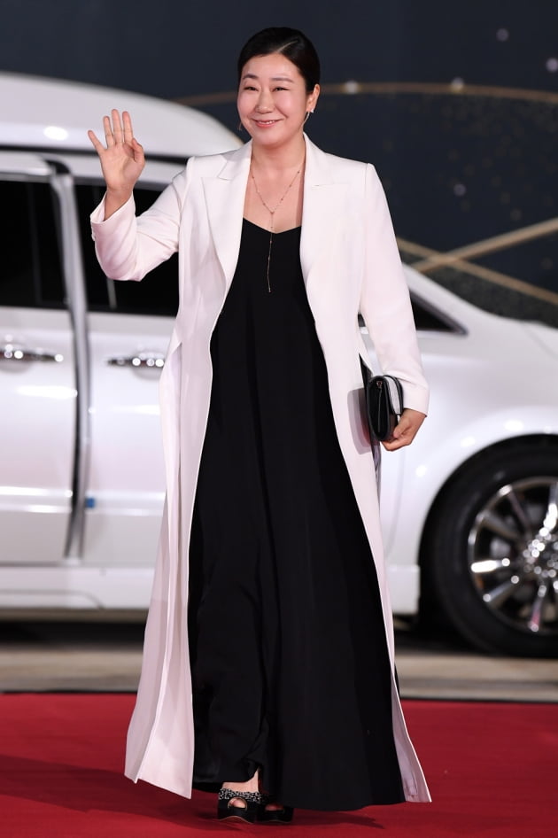 라미란 프로필 나이 남편 아들 키 라미란 프로필 나이 남편 아들 키