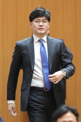  봄에 피어난 화려한 봄 벚꽃나무 한동훈