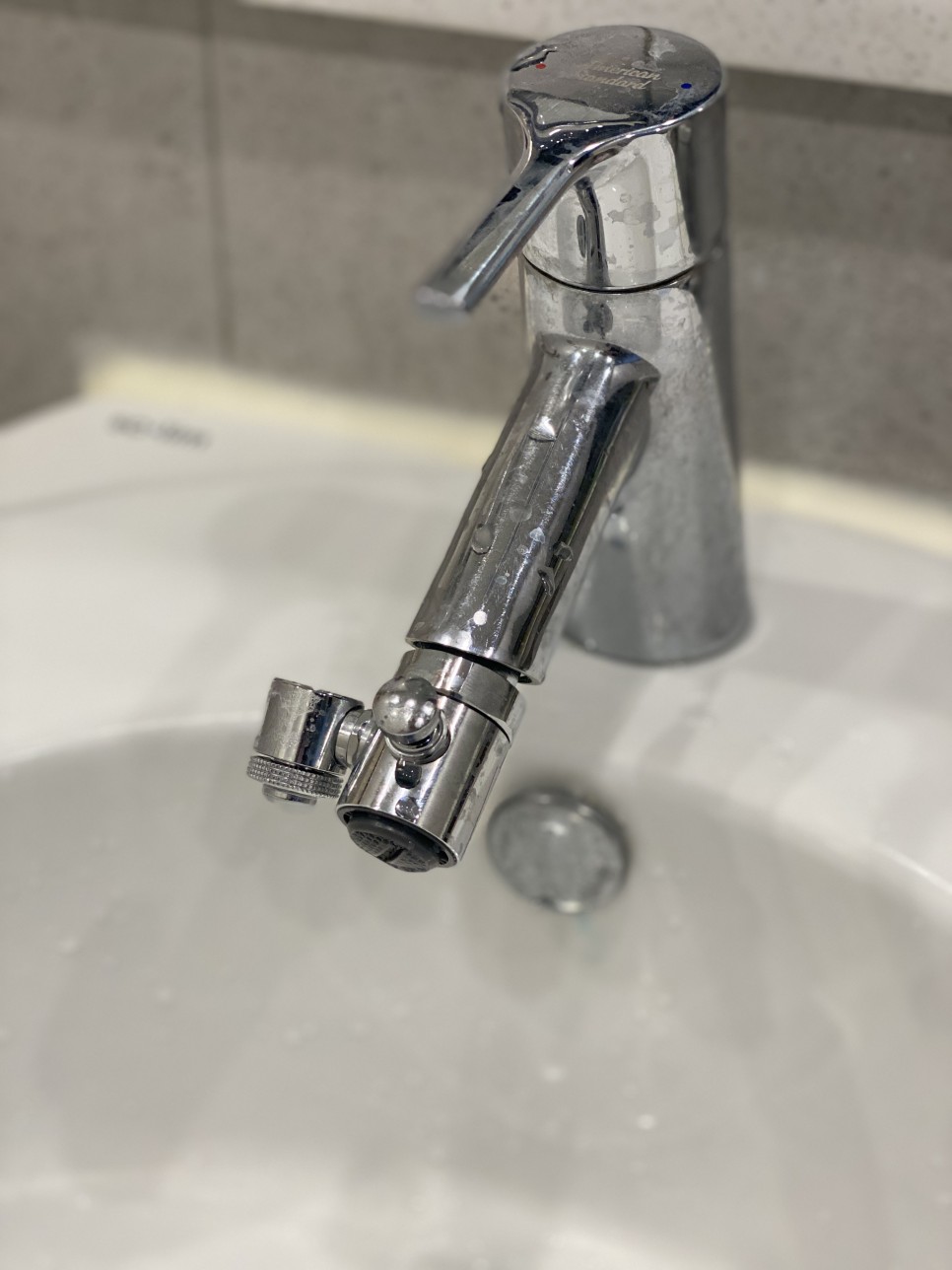 엄마 손목 보호해요~ 아이홈 아기비데 수전으로 엄마 손목 보호해요~ 아이홈 아기비데 수전으로