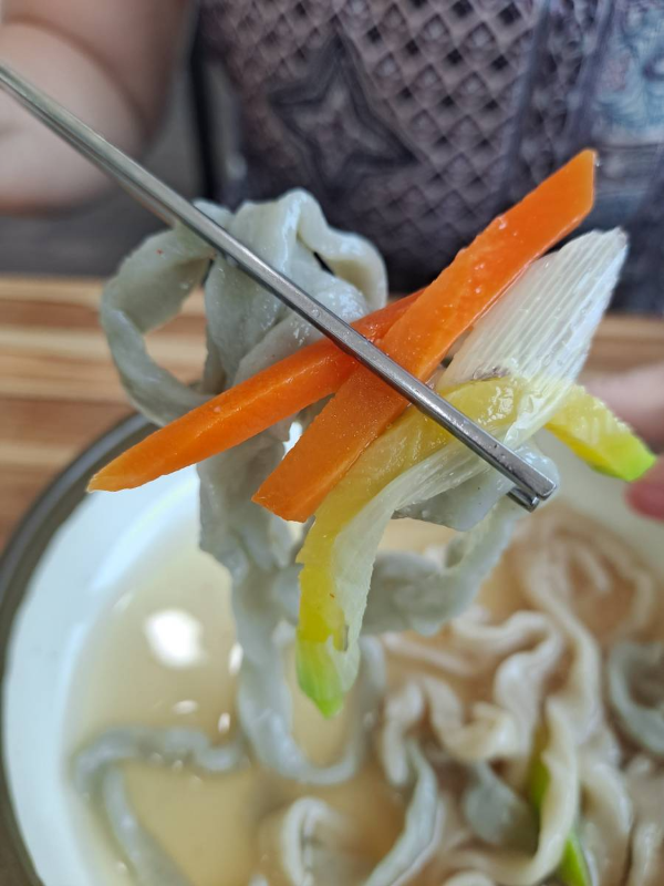 바지락칼국수 쫄깃면발
