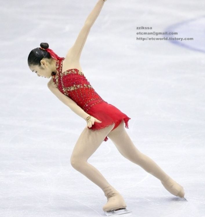 김연아 선수의 경기 모습