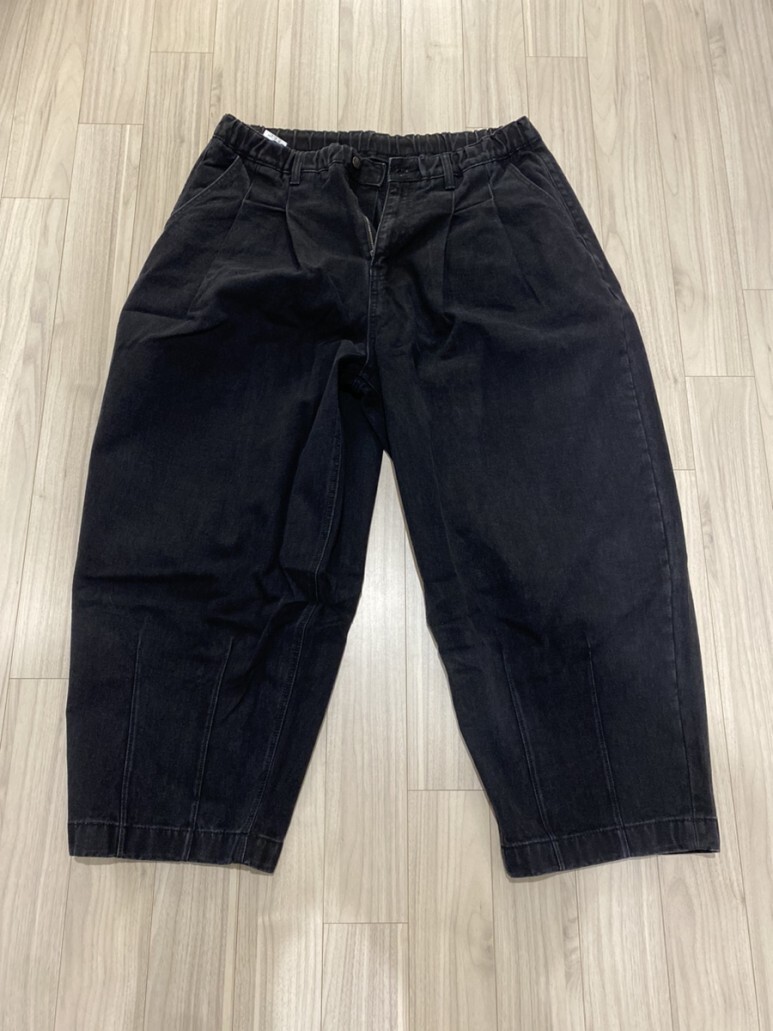 무신사스탠다드 무신사 데님 와이드 벌룬 팬츠 [워시드 블랙] DENIM WIDE BALLOON PANTS WASHED BLACK