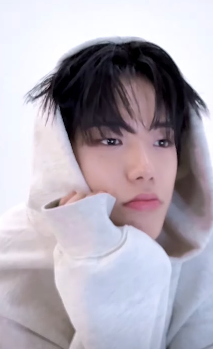 현직 돌팬이 취업한 것 같은 소속사 | 인스티즈