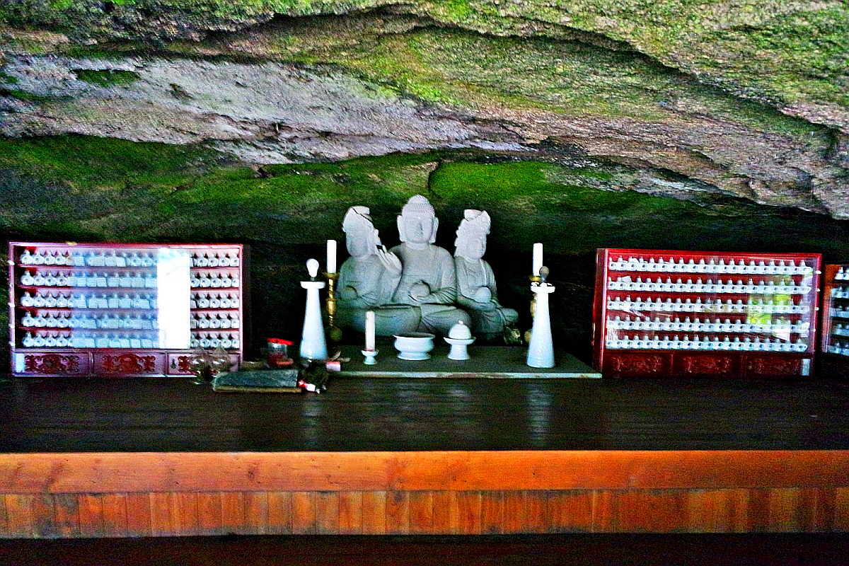 괴산 석천암