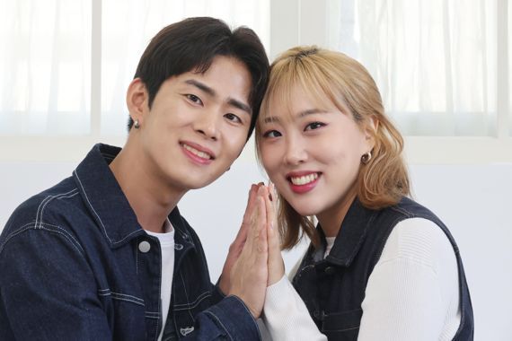 윤앤조이 이미지