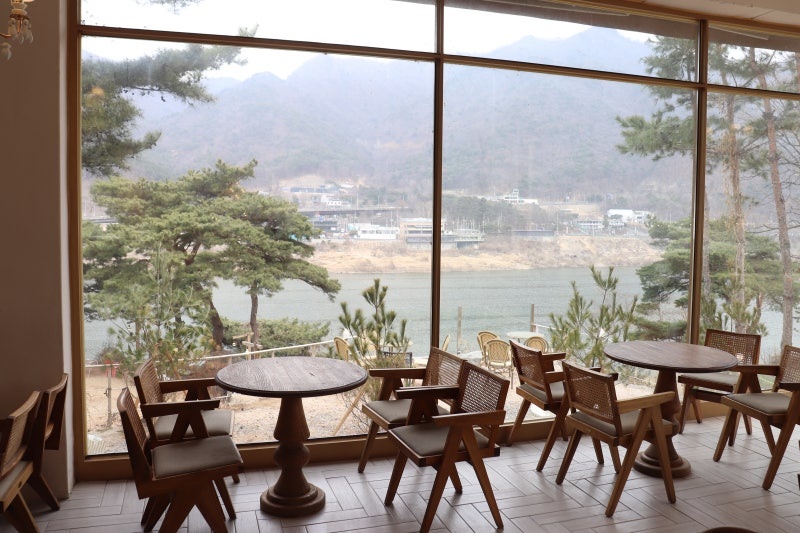 하남 드라이브 카페 브레드쏭 팔당 미사강변점
