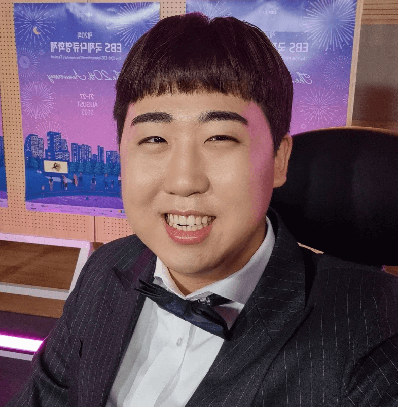 넷플릭스 코미디 로얄