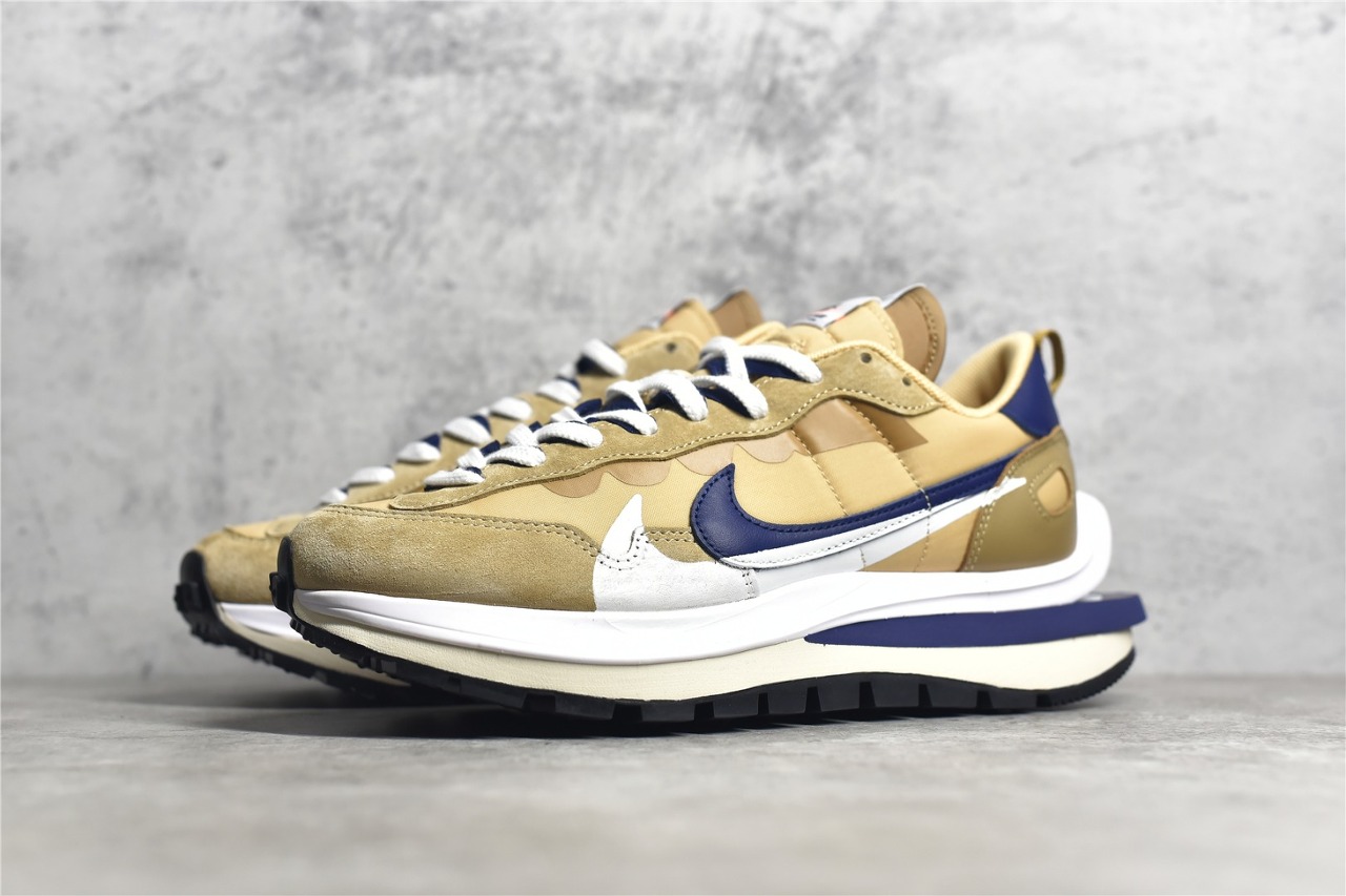  [NIKE x SACAI] SG 수정 나이키 X 사카이 베이퍼와플 세서미 앤 블루 보이드 SEAME BLUE VOID DD1875-200