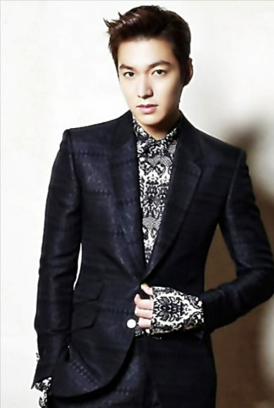 김탄 (이민호)