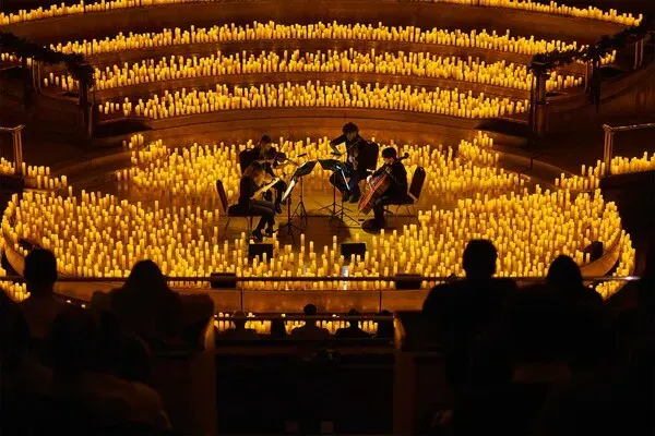 Candlelight fever in Seoul1