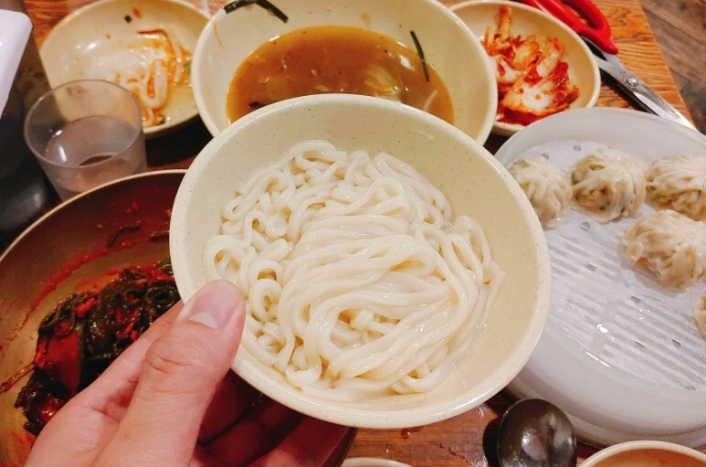 명동만두 이미지