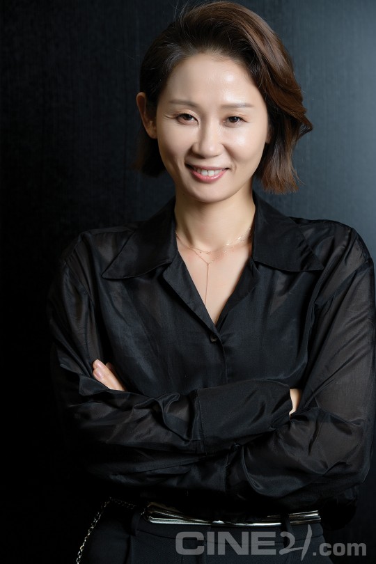 배우 김선영
