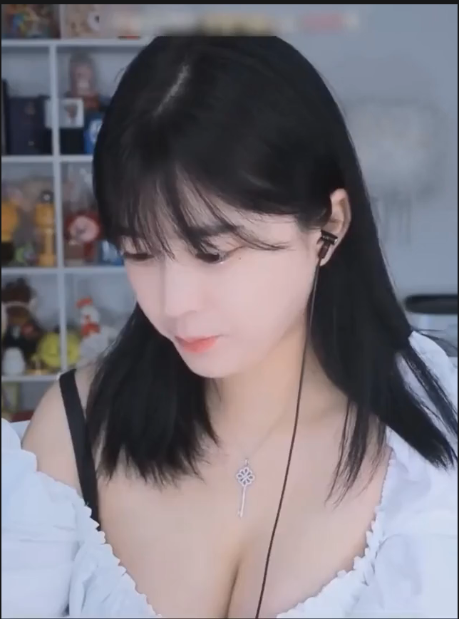  살이 많이 쪘다는 아프리카 BJ 문월