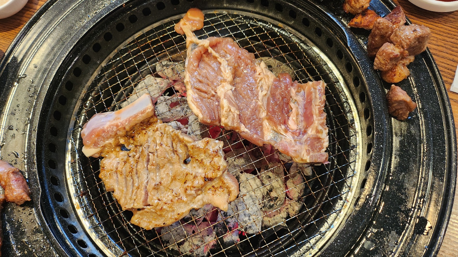돈미소 이미지