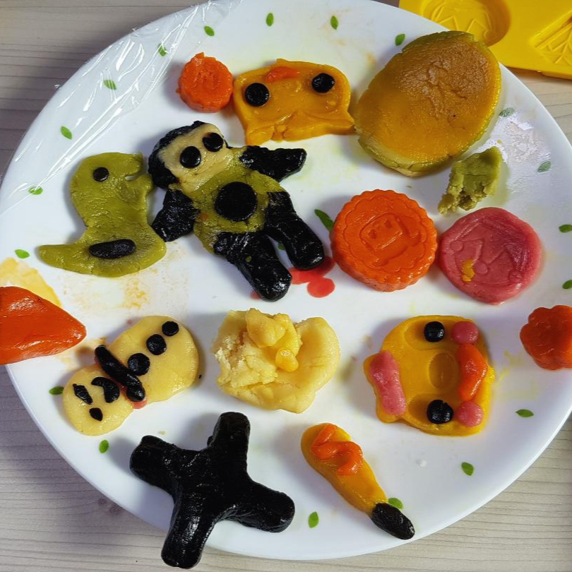  주말엔 즐겁게 아이들과 맛있는 클레이 쿠키만들기 체험해봐요.