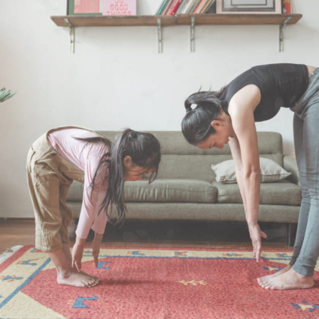 Home-stretching-exercises-to-prevent-leg-cramps