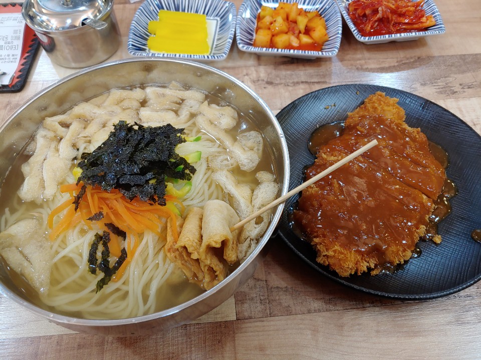  엉뚱한 국수 을지로4가