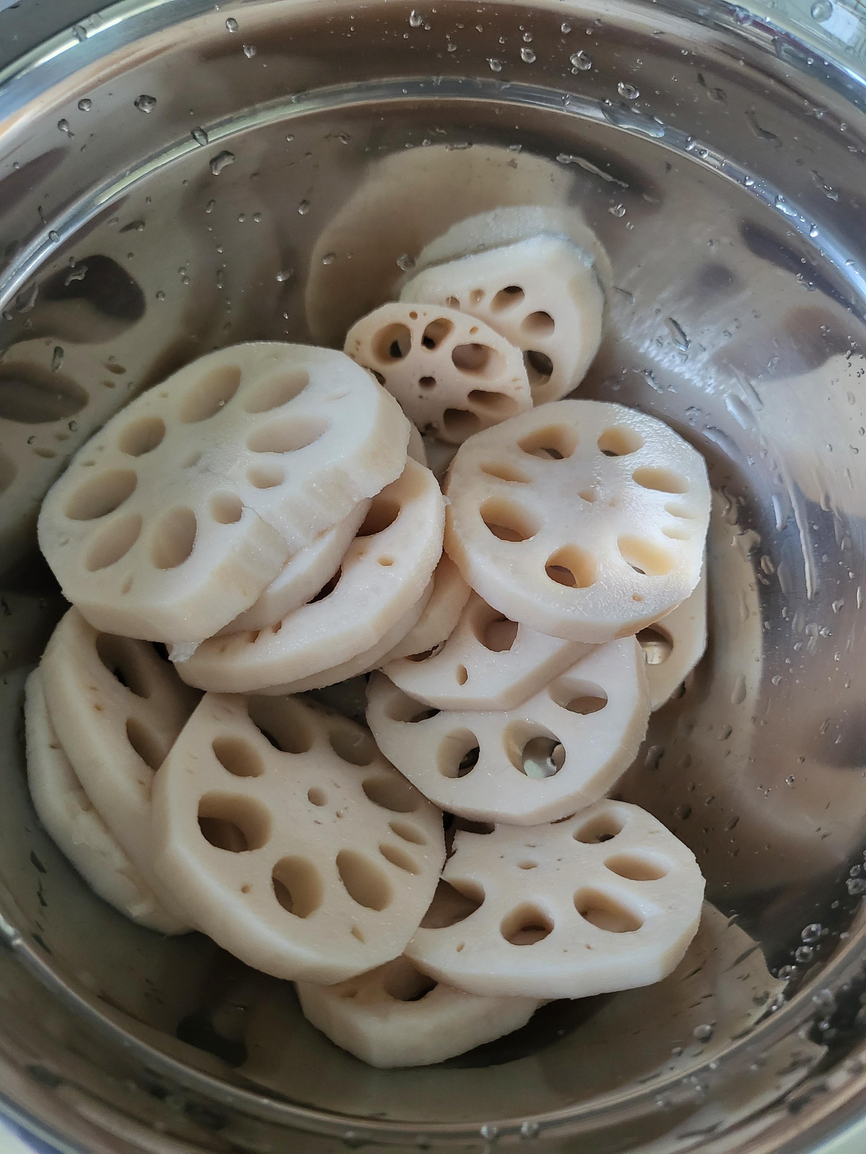 연근_큐브_연근이유식_닭고기_연근_연두부죽