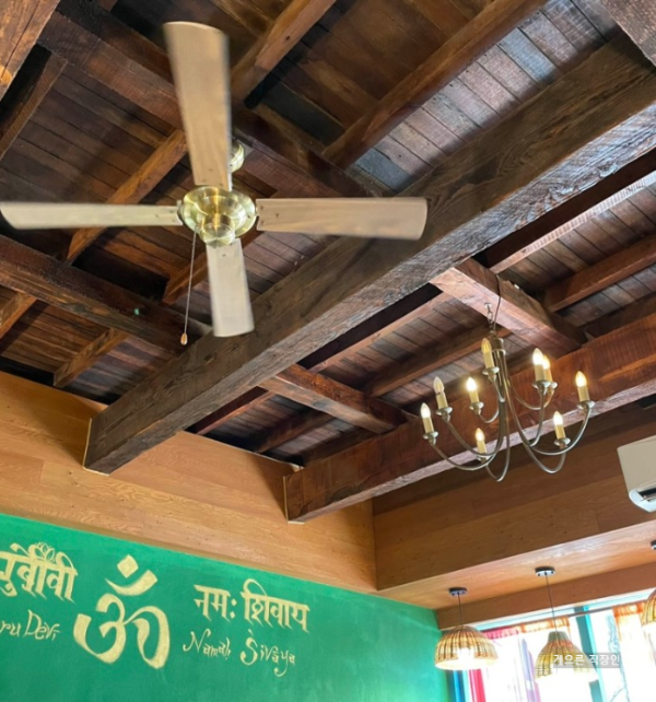 Review of ‘Café Siva’, Best vegan spicy chicken restaurant in Yongsan [Seoul/Jongno]