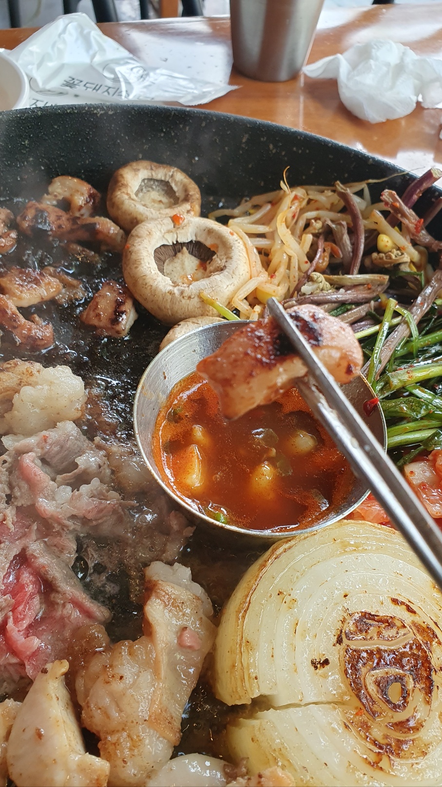 꽃돼지식당 이미지