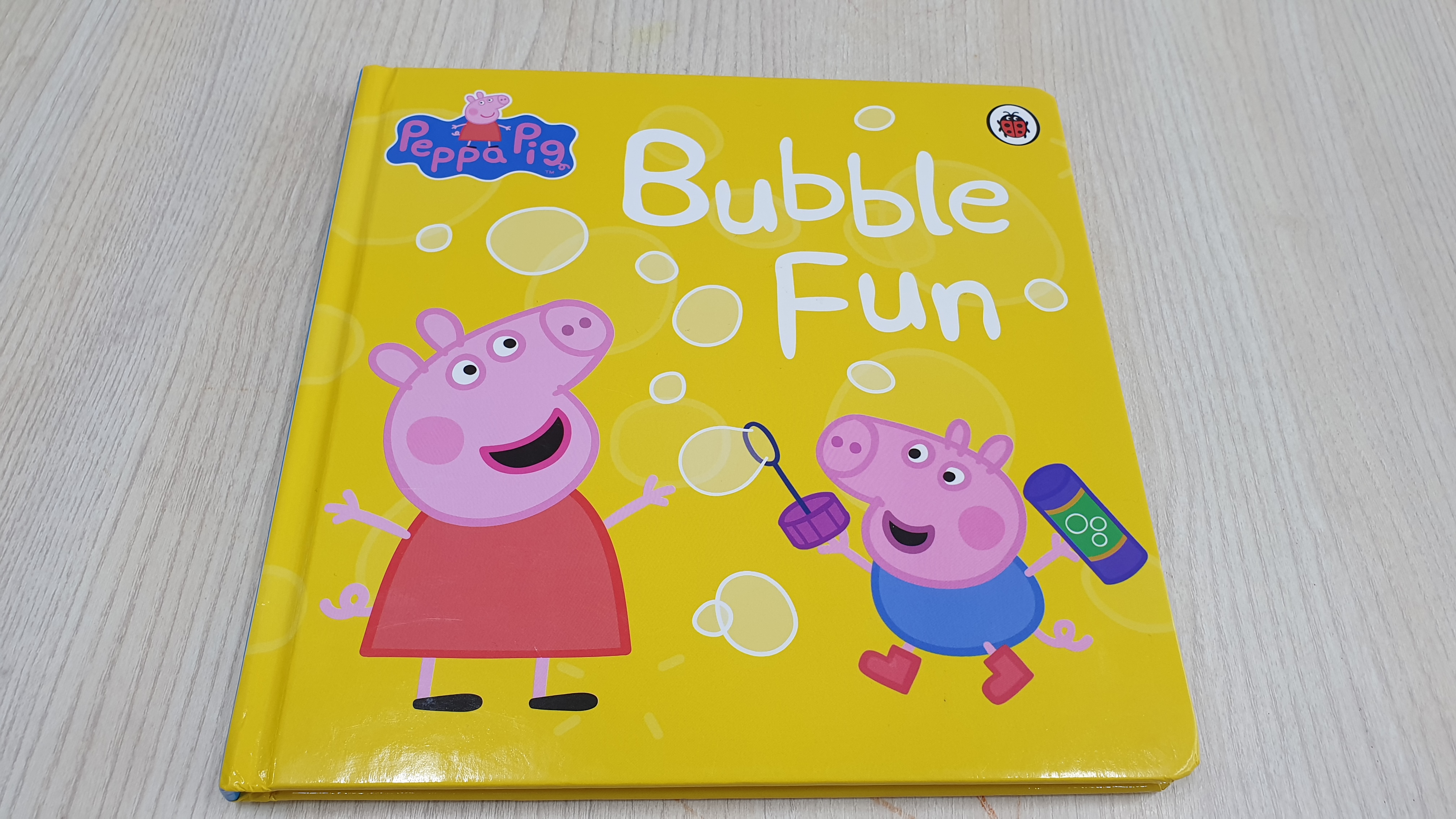  [board book] peppapig - Bubble Fun