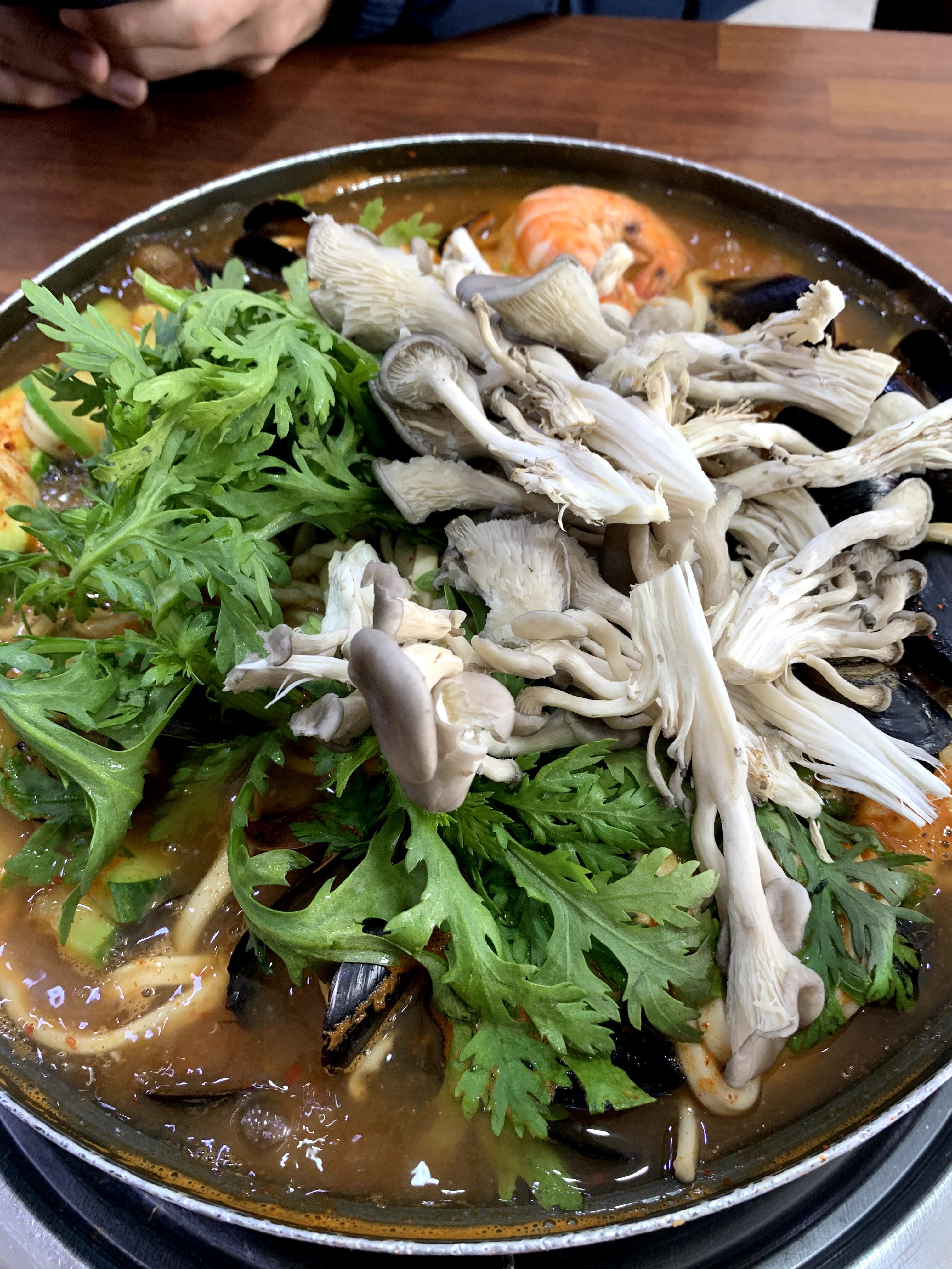  양평 양수리 맛집 '소문난연칼국수'