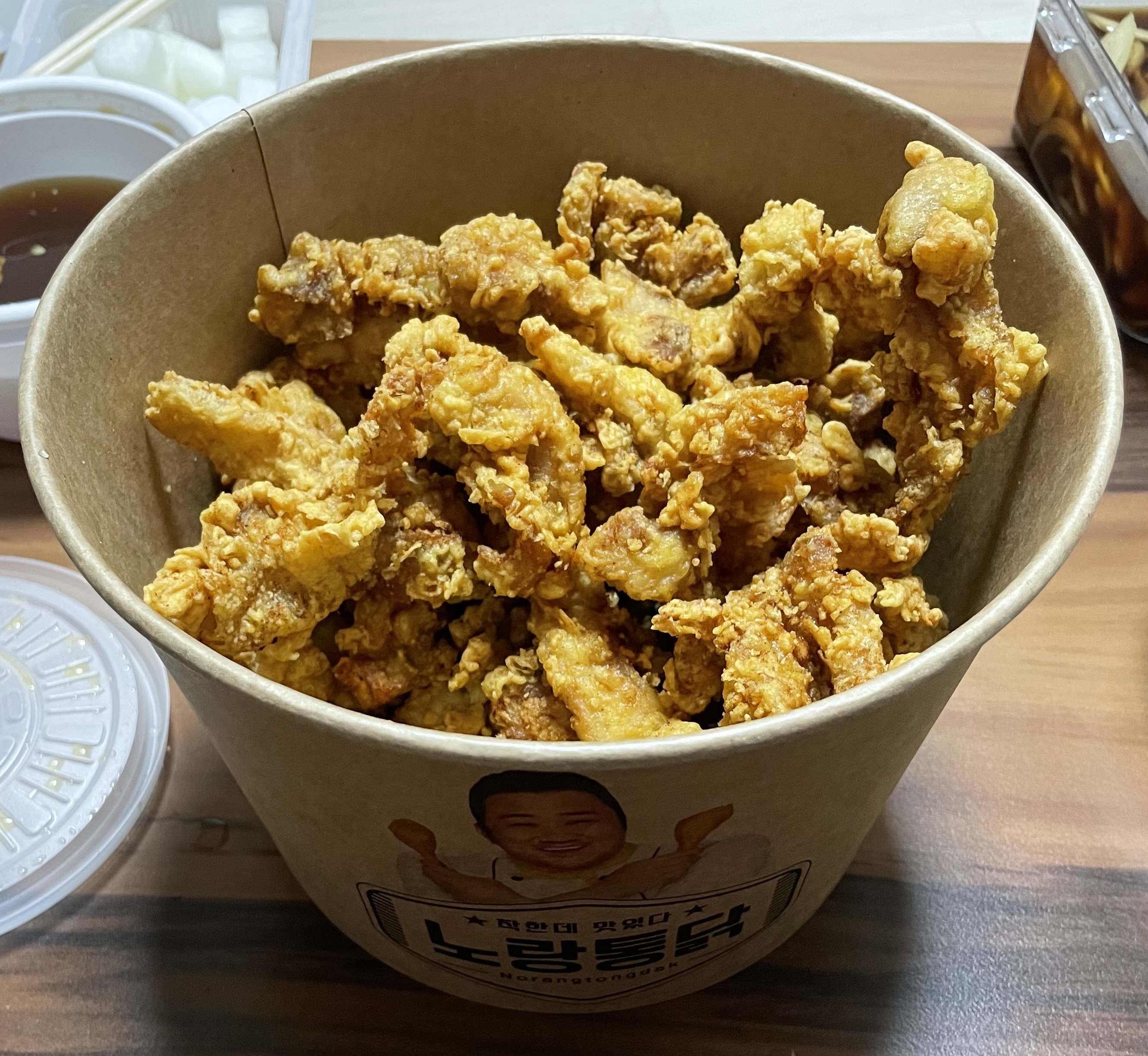  [노랑통닭] 야식 메뉴 추천 알싸한 마늘치킨 내돈내산(Feat.상추쌈)