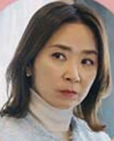 윤유선