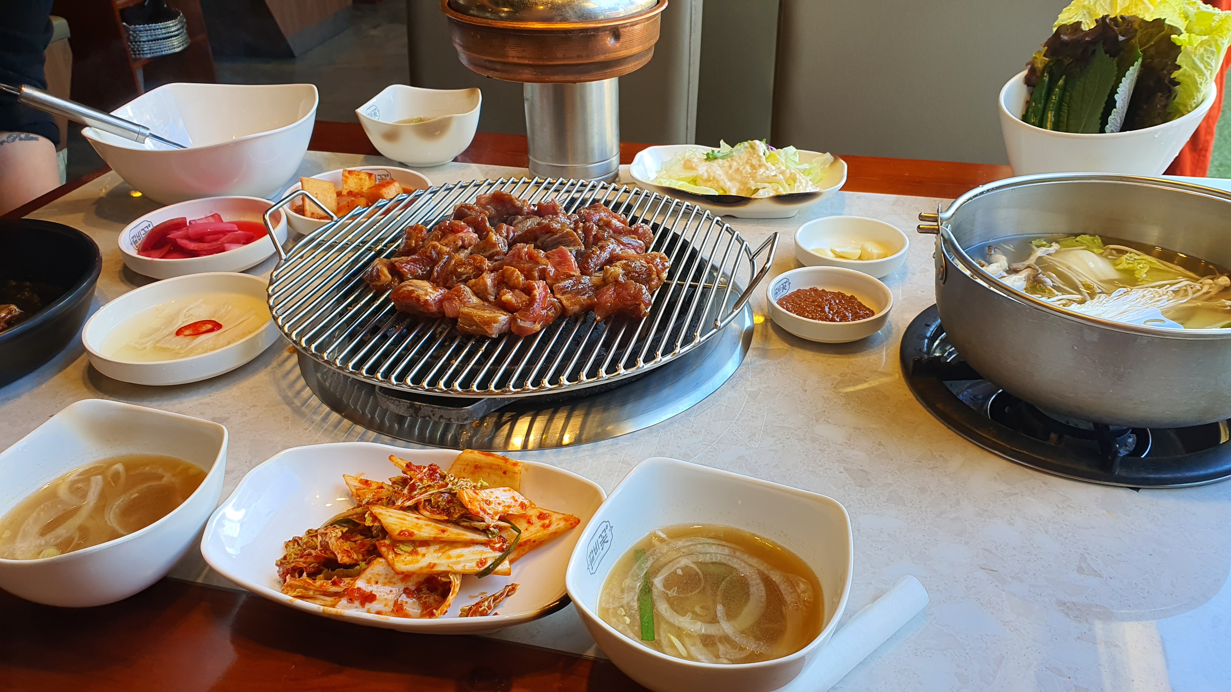  [위례신도시]  돼지갈비와 샤브샤브를 같이 먹을 수 있는 곳! 갈비꽃 위례광장점으로!