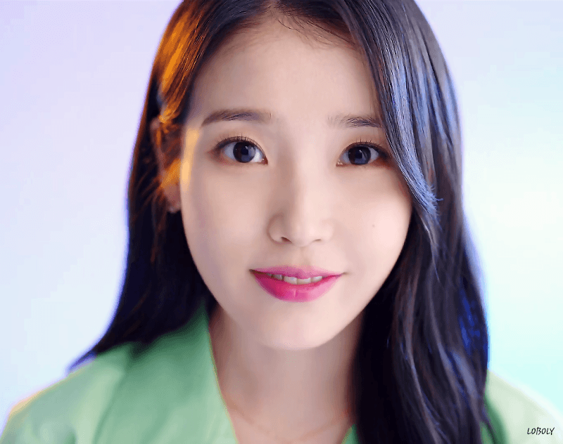  아이유 하고 싶은 거 다~해! 그날엔.gif
