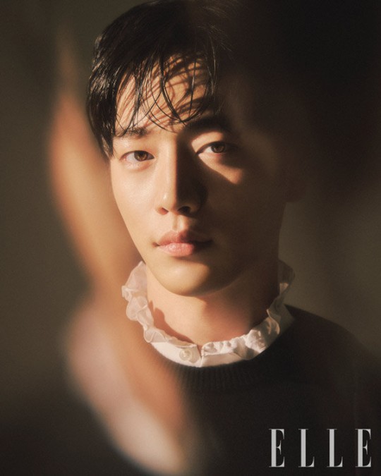  서강준, 군백기 아쉬움 달랠 얼굴 [화보]