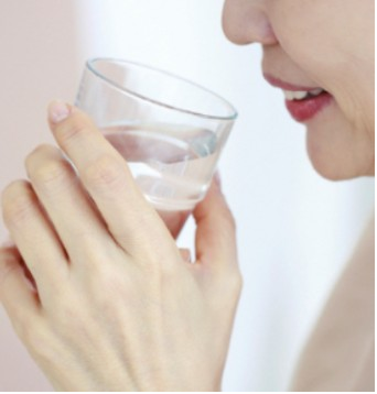 아침공복물마시기