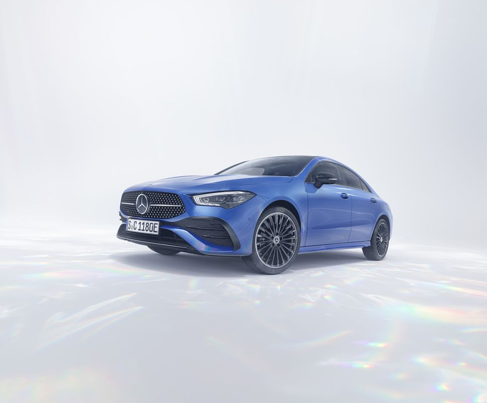 2024 벤츠 CLA250 부분변경 전면 사진