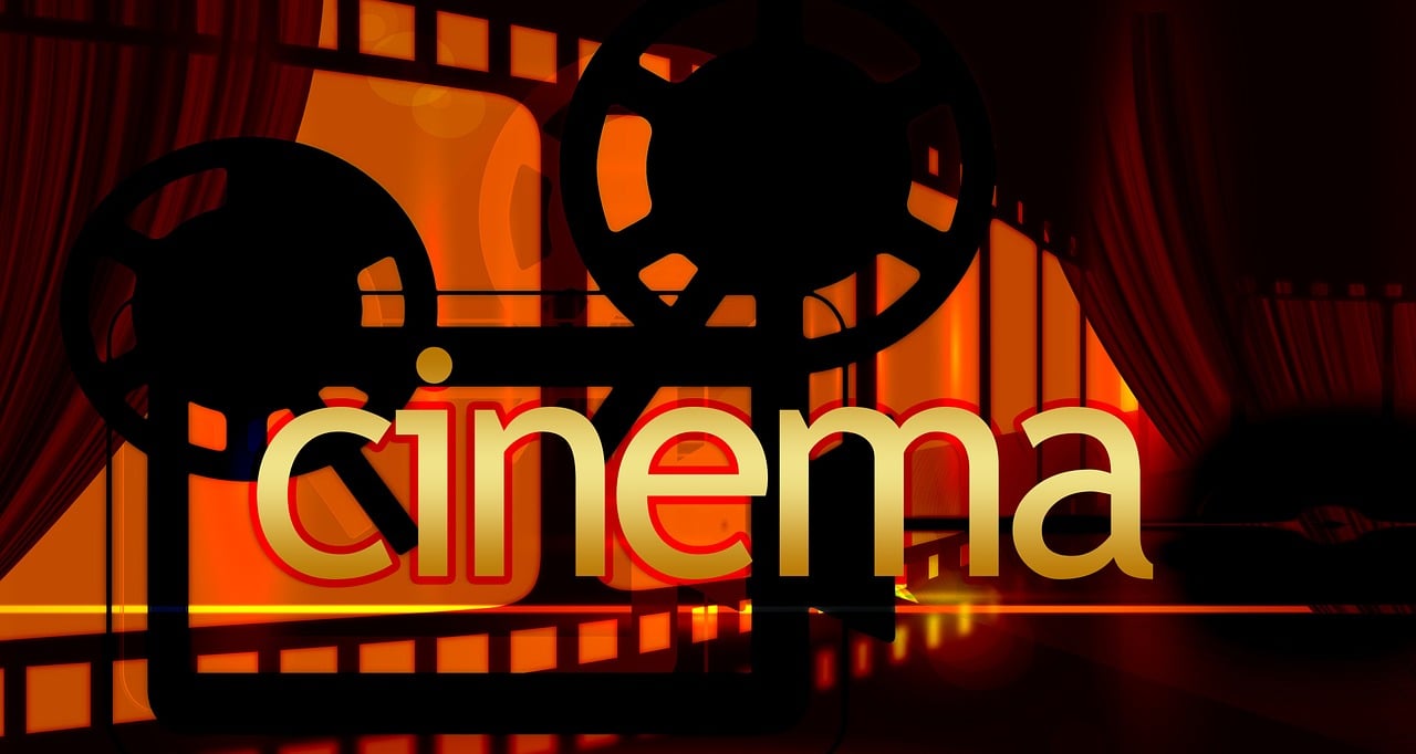 cinema 글자가 쓰여있는 영화관 일러스트 이미지