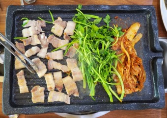 미나리 삼겹살 미나리 해물전